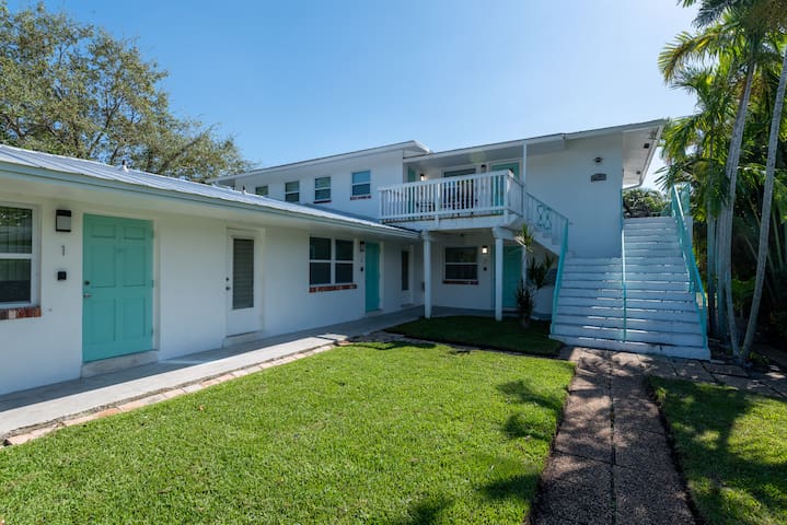Coco Del Mar managed Airbnb listing 2