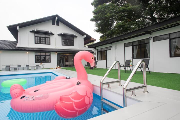 Number3 Poolvilla Bangkok gallery image 5