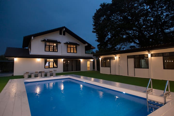 Number3 Poolvilla Bangkok gallery image 3