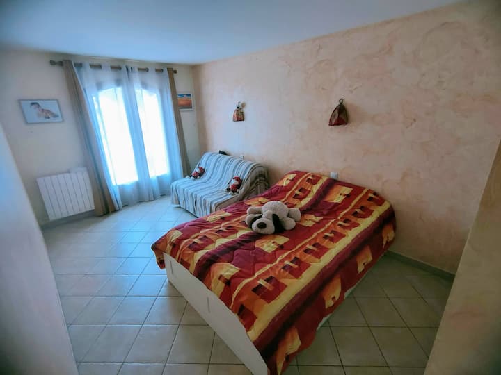 საძინებელი 3