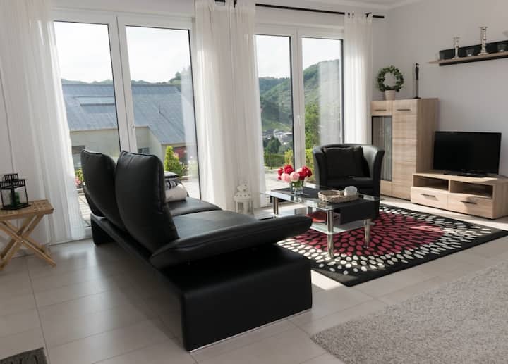 Ferienwohnung Mosel- Und Burgblick - Winningen