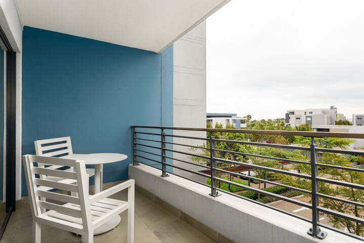 Terraces 2-bed Apt Full Power Backup&Mall Nextdoor gallery image 3