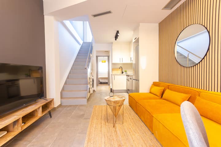 Duplex With Terrace Near Bcn - Terrassa
