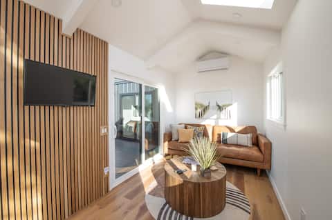 Successful Airbnb property: Serene Getaway on Organic Ocean View Farm in Carpinteria