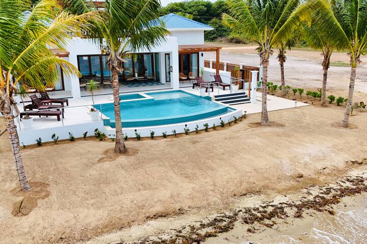 Mi Cielo Belize Beach House gallery image 3