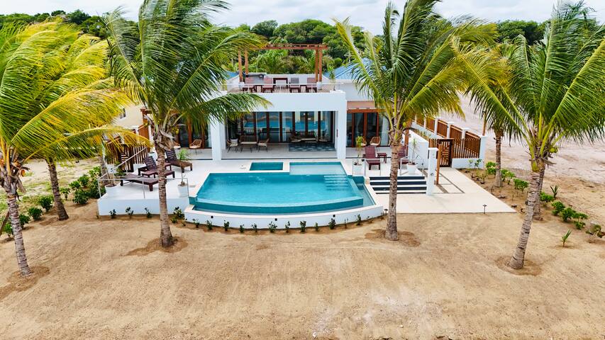 Mi Cielo Belize Beach House gallery image 2