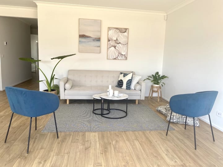 Ensuite Room In Charlemont - Geelong