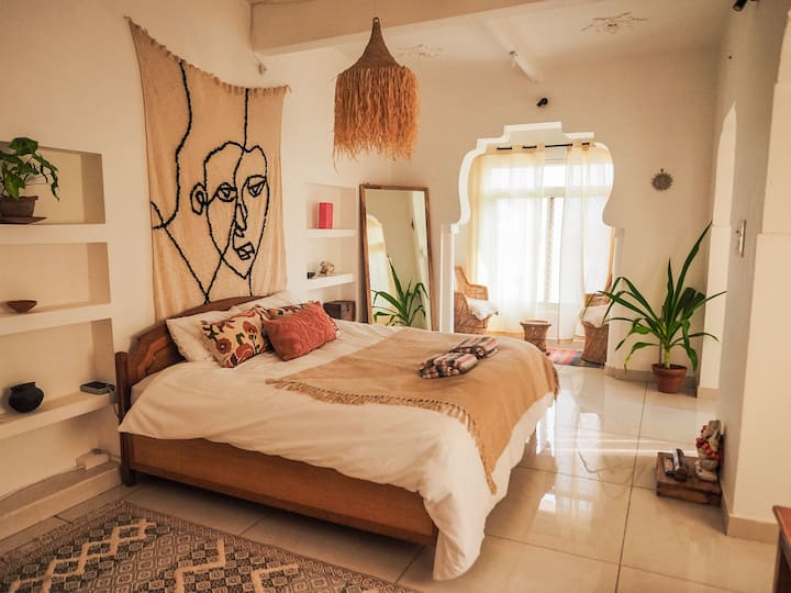 Comfy & Private Lakeview Studio on the Ghats