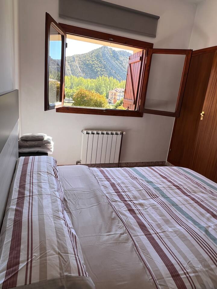 საძინებელი 3