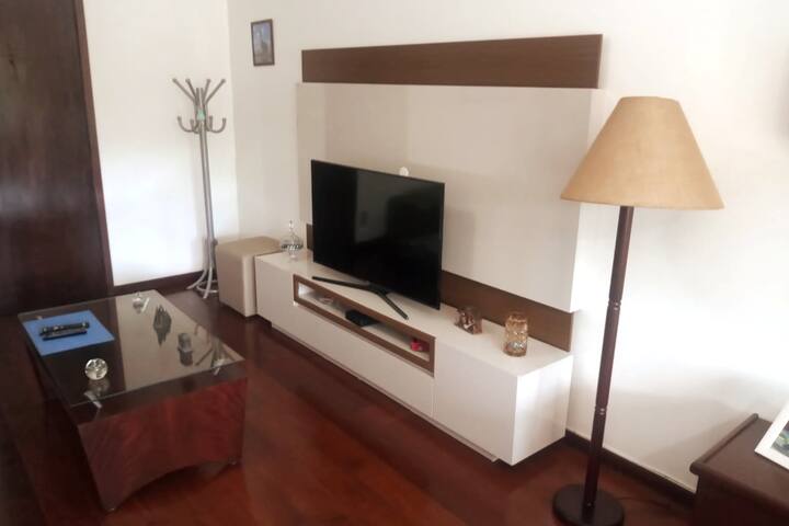 Leblon, silencioso, segurança 24H, vista livre gallery image 3