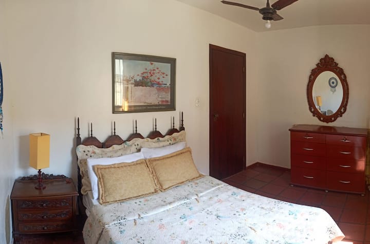 საძინებელი 1