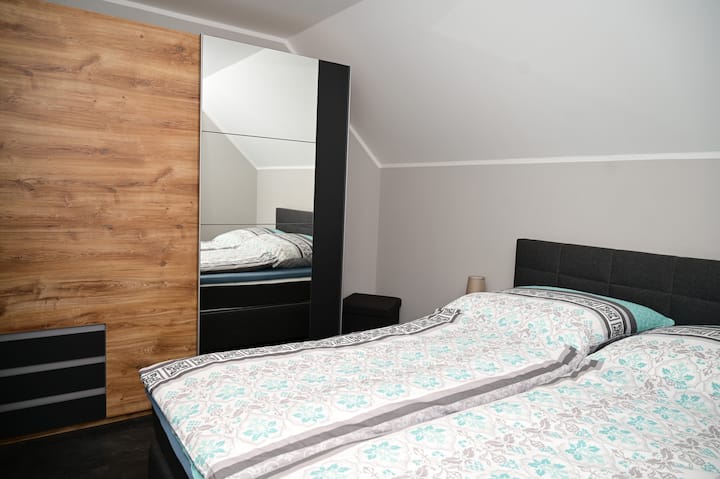 غرفة النوم 1