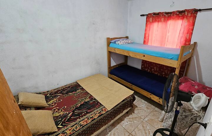 Dhoma për 4 persona