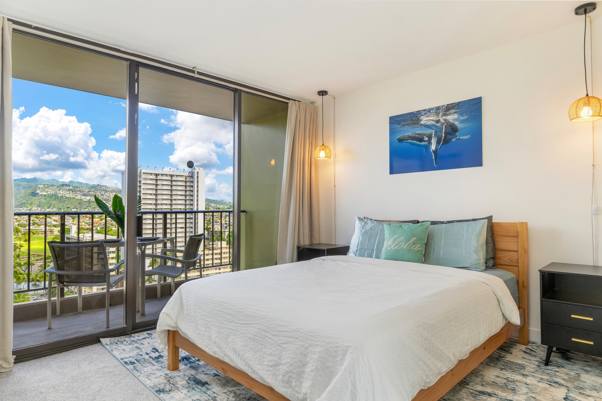 Free Parking • 2 Blocks to Waikiki Beach  - Image 12