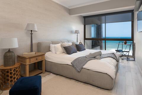 201 Bali Hai, Sea Facing Apartment- Westbrook