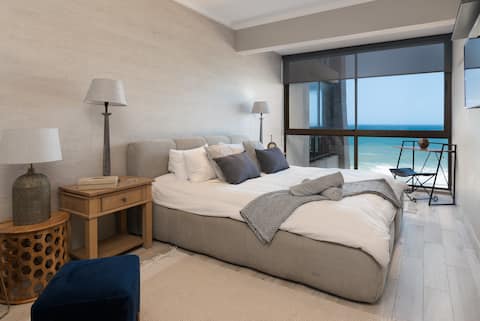 201 Bali Hai, Sea Facing Apartment- Westbrook