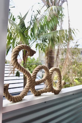 Manly Coastal Retreat 6-8 guests