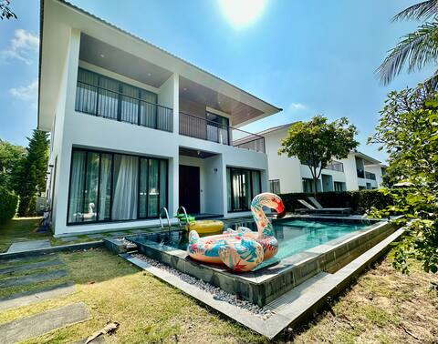 3BR beach villa private pool west Phu Quoc