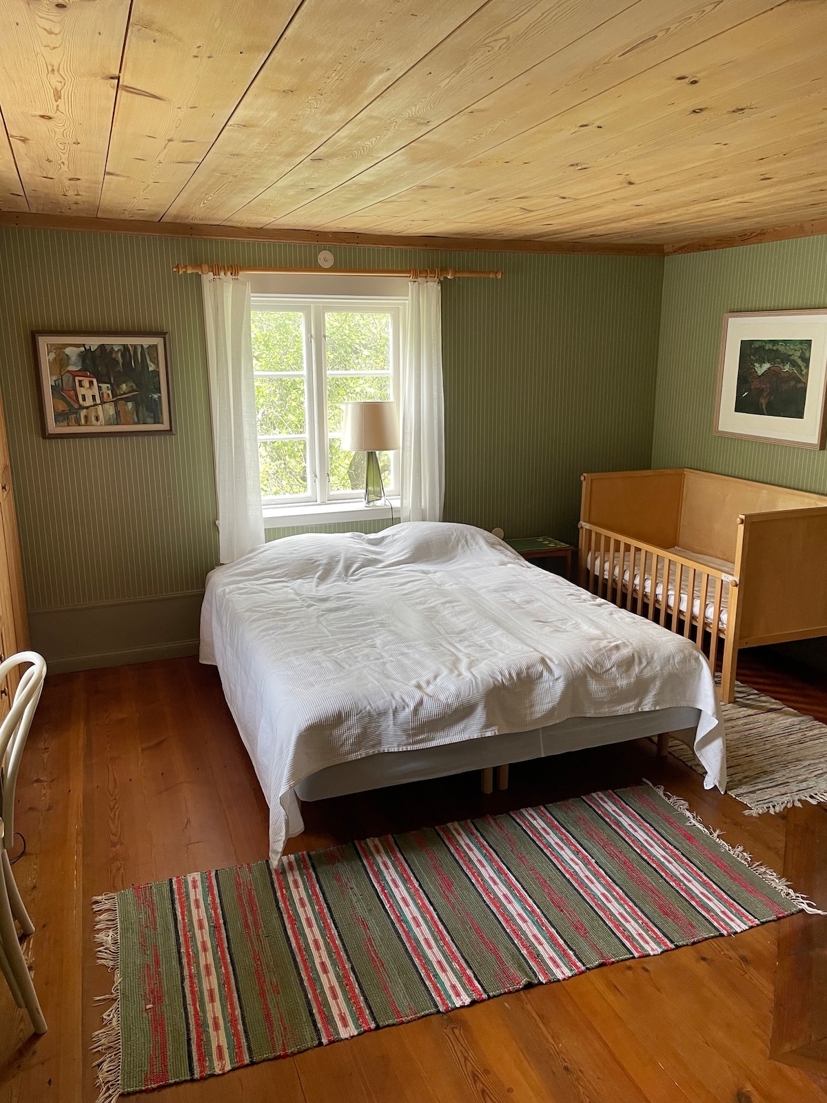 საძინებელი 2