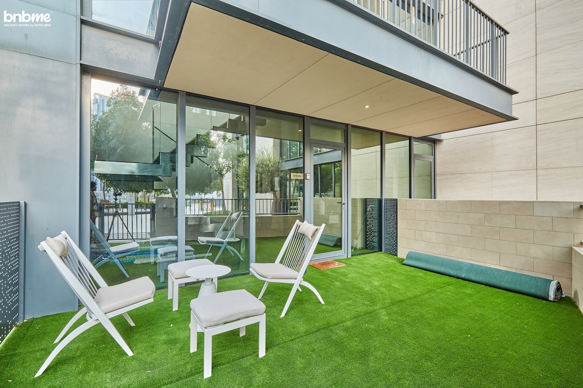 bnbme | Poolside Ultra-Lavish Duplex, Blvd Heights