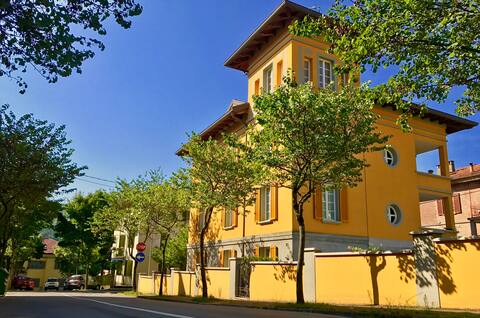 Liberty R&B apartment, Borgo Val di Taro centro