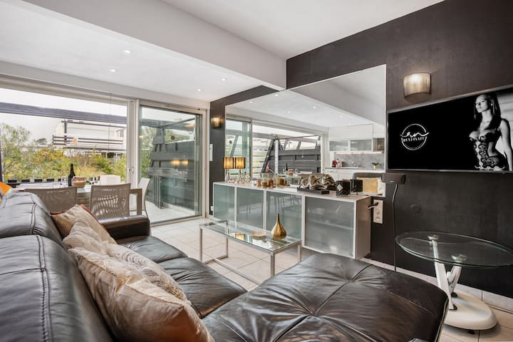 Florence & Laurent managed Airbnb listing 1