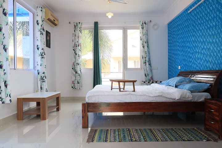 Bedroom 3 image 1