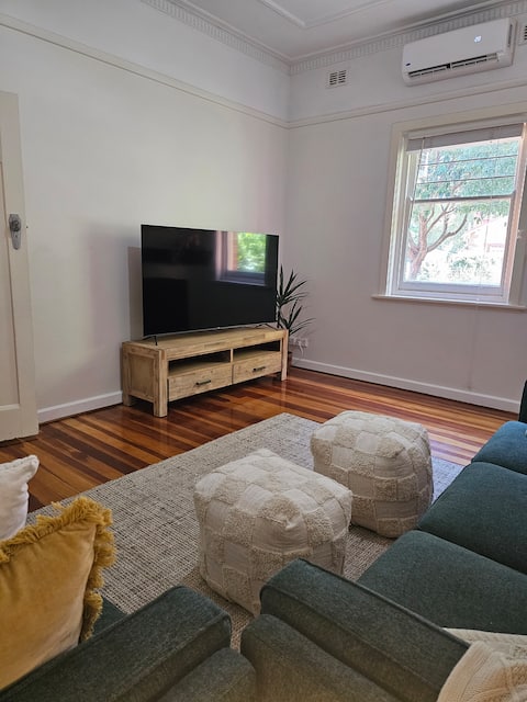Top Airbnb: Stone's Throw @ Allenby Gardens *pet friendly* in South Australia
