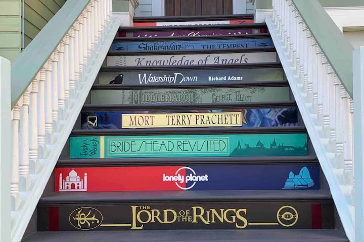 Large Sunny Victorian House