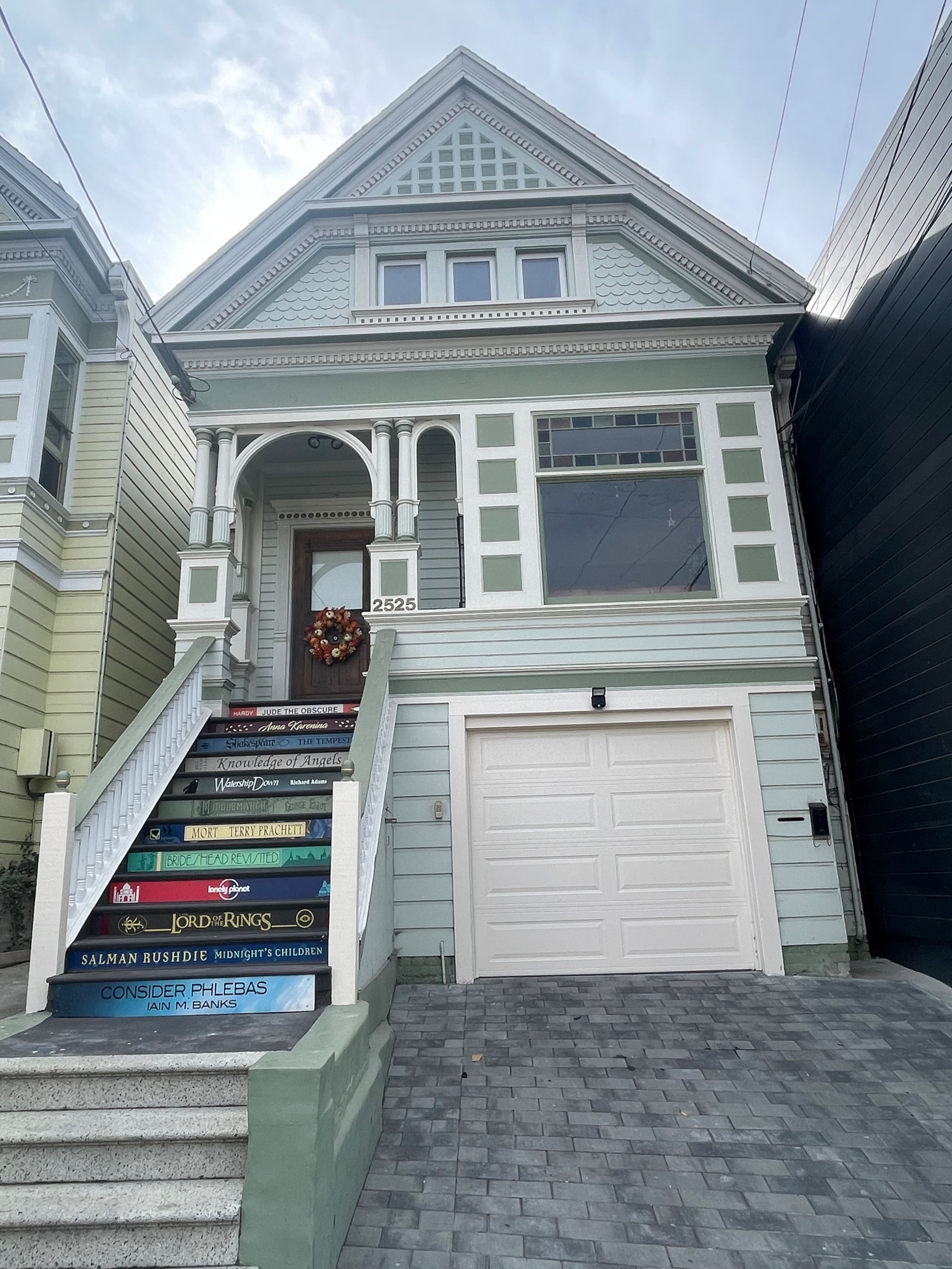 Home in San Francisco · ★4.97 · 4 bedrooms · 4 beds · 2 baths - Image 23