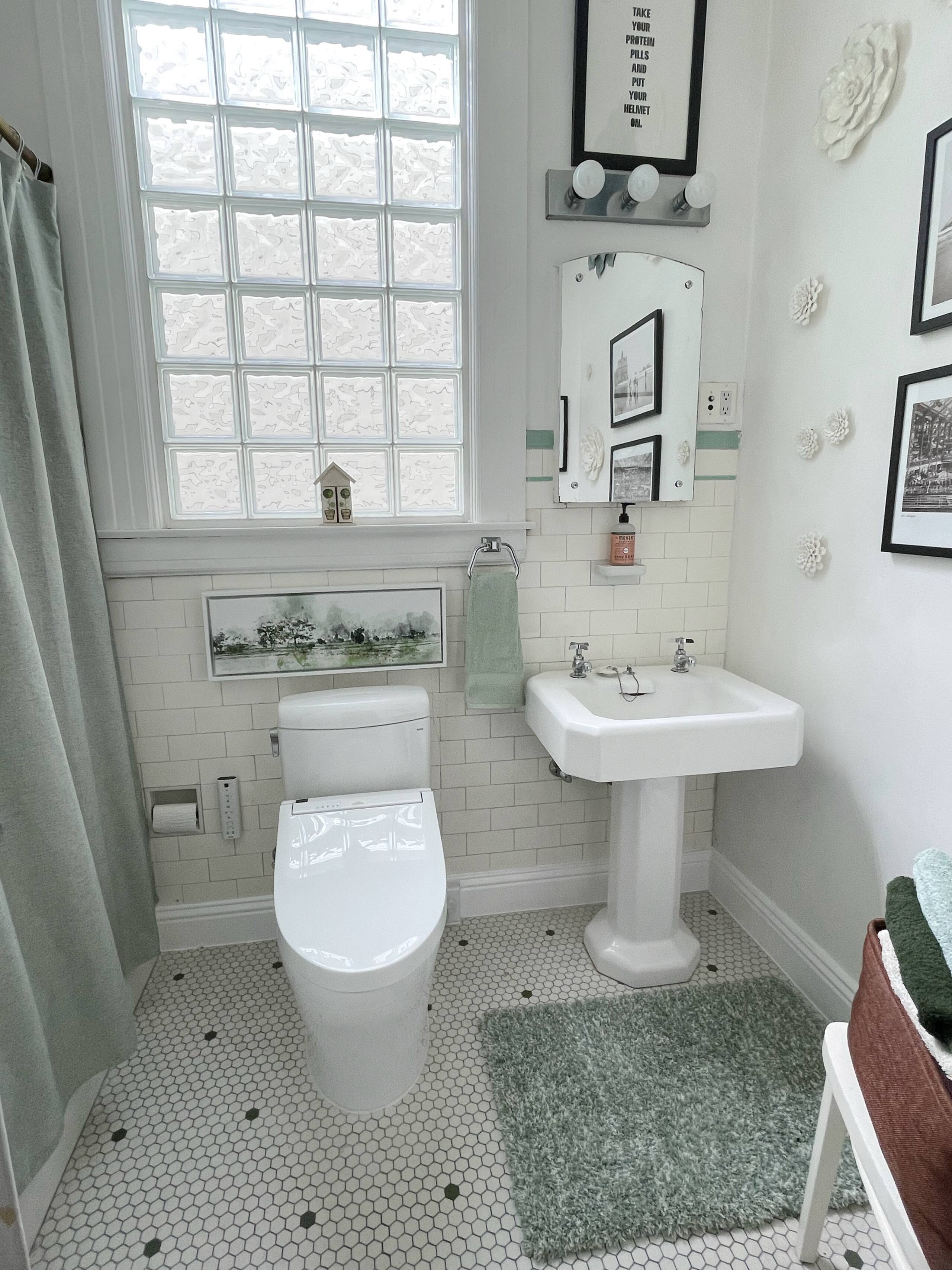 Home in San Francisco · ★4.97 · 4 bedrooms · 4 beds · 2 baths - Image 15