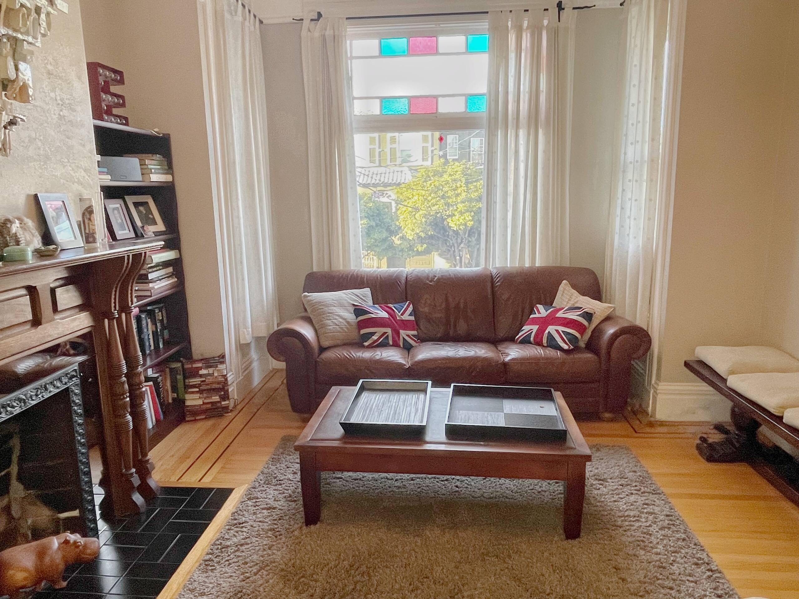 Home in San Francisco · ★4.97 · 4 bedrooms · 4 beds · 2 baths - Image 2