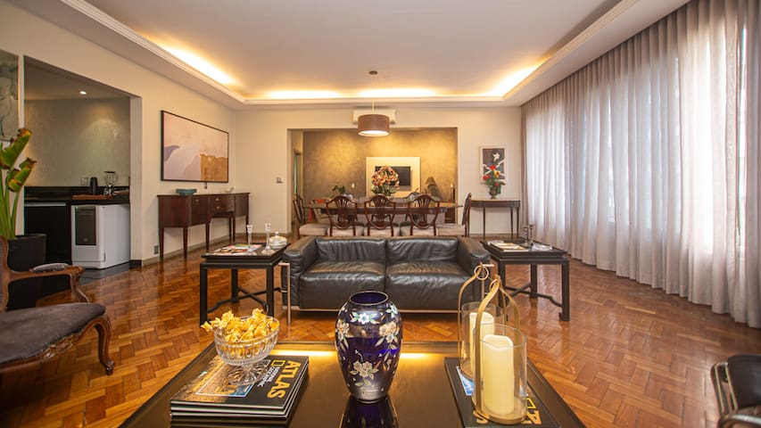 Apartamento Amplo e Equipado