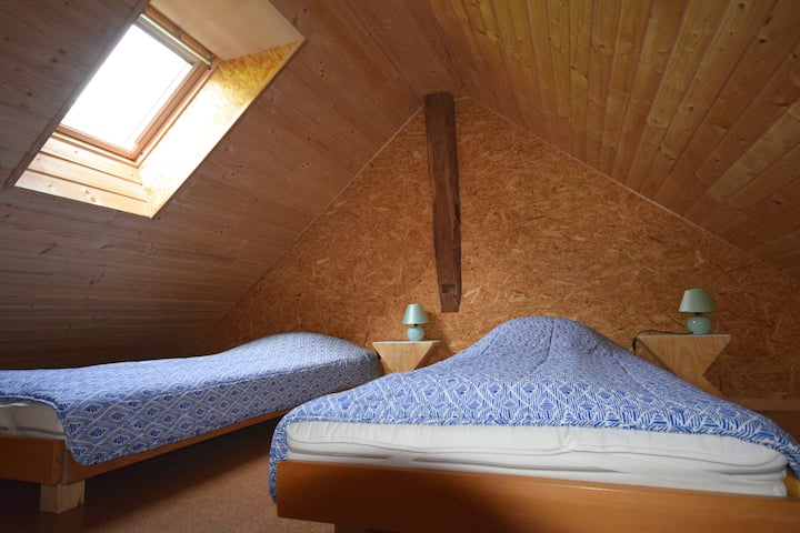 საძინებელი 1