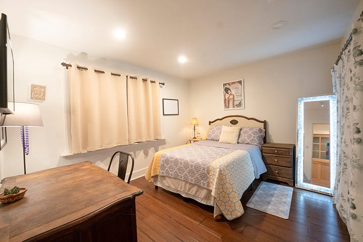 საძინებელი 4