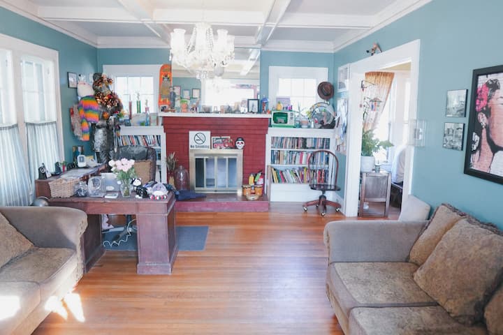 Whole Hostel Rental In West Asheville - Asheville, NC