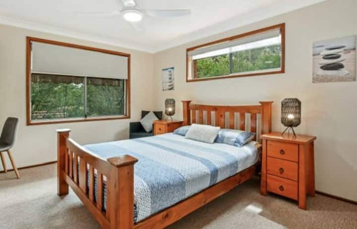 Dormitorio principal en la planta superior. 