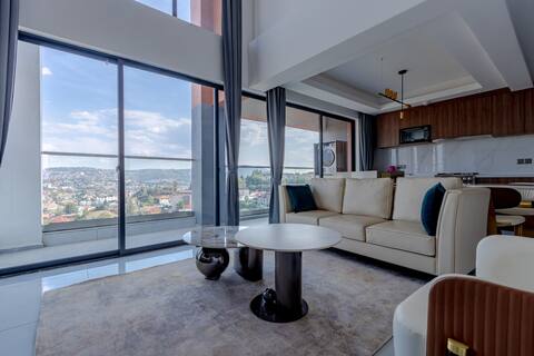 Penthouse 608 (4 Bedrooms) at Oasis Park.