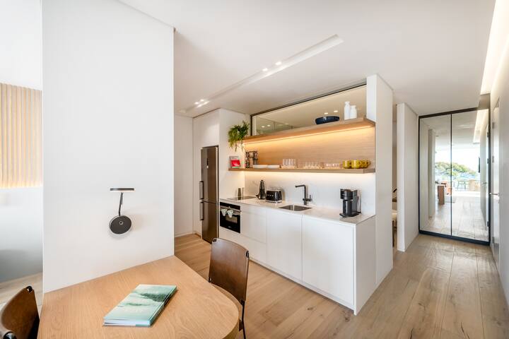 Luxury Double Suite ‘Soluna’ @ RIVA-ONE gallery image 3