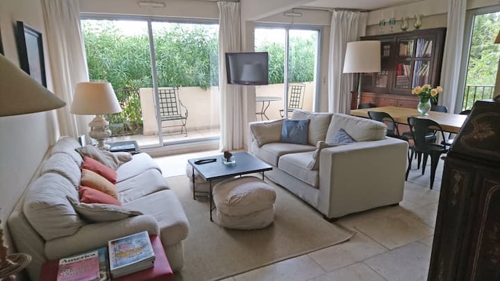Bel Appartement Avec Piscine - Saint-Tropez