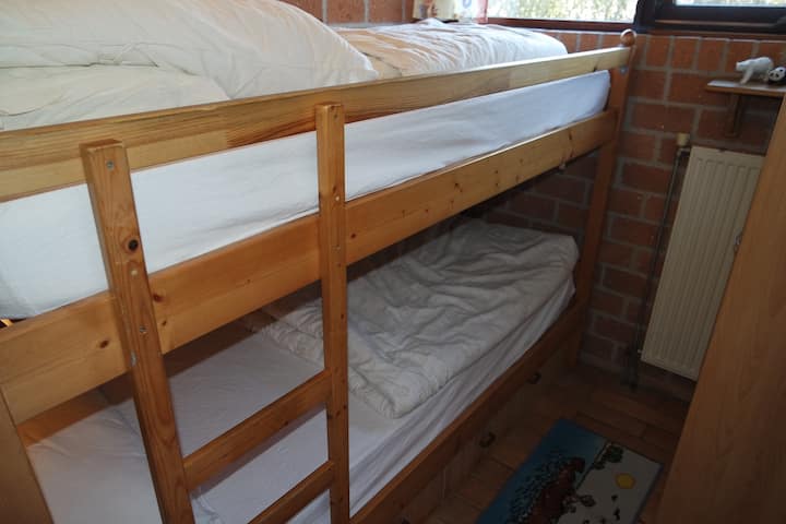 საძინებელი 1