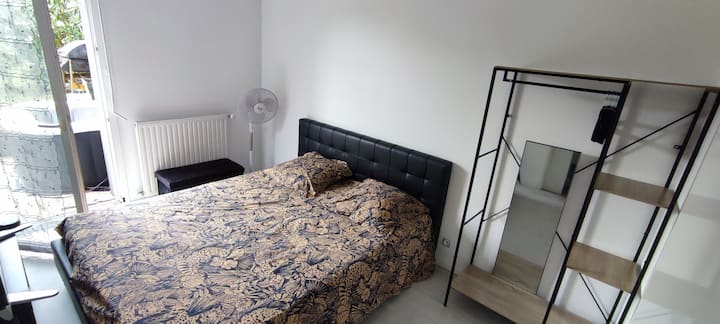 Chambre A Louer Dans F4 Centre - Le Blanc-Mesnil