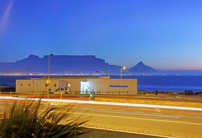Seaside Living on Kite Beach, Blouberg gallery image 2