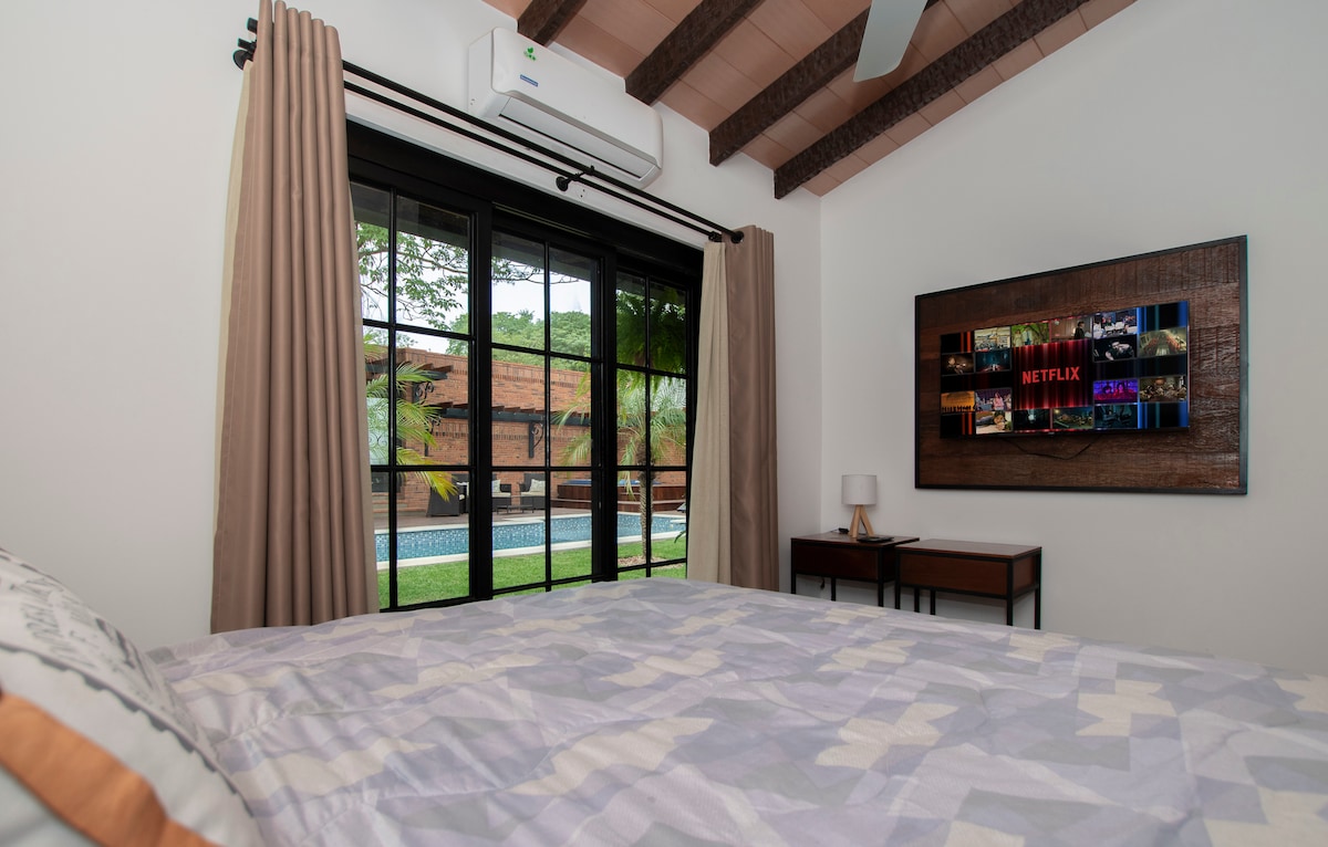 Საძინებელი 3 ცალკე საძინებლით