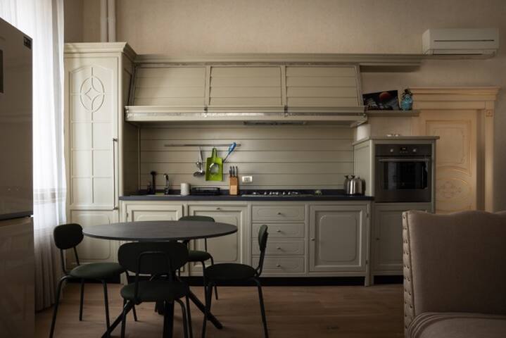 Merulana Penthouse: 5 minutes WALK from Colosseum gallery image 2