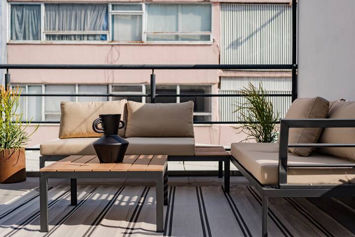 Majestic Heights: Retreat in La Condesa gallery image 5