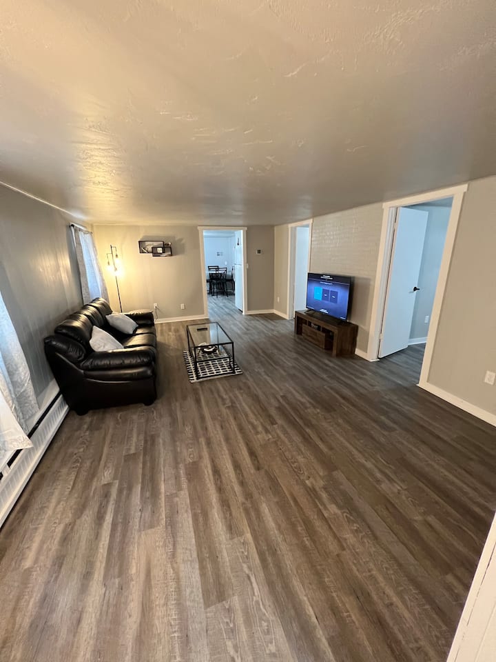 Updated Quiet Conveniently Located Home - Casper, WY