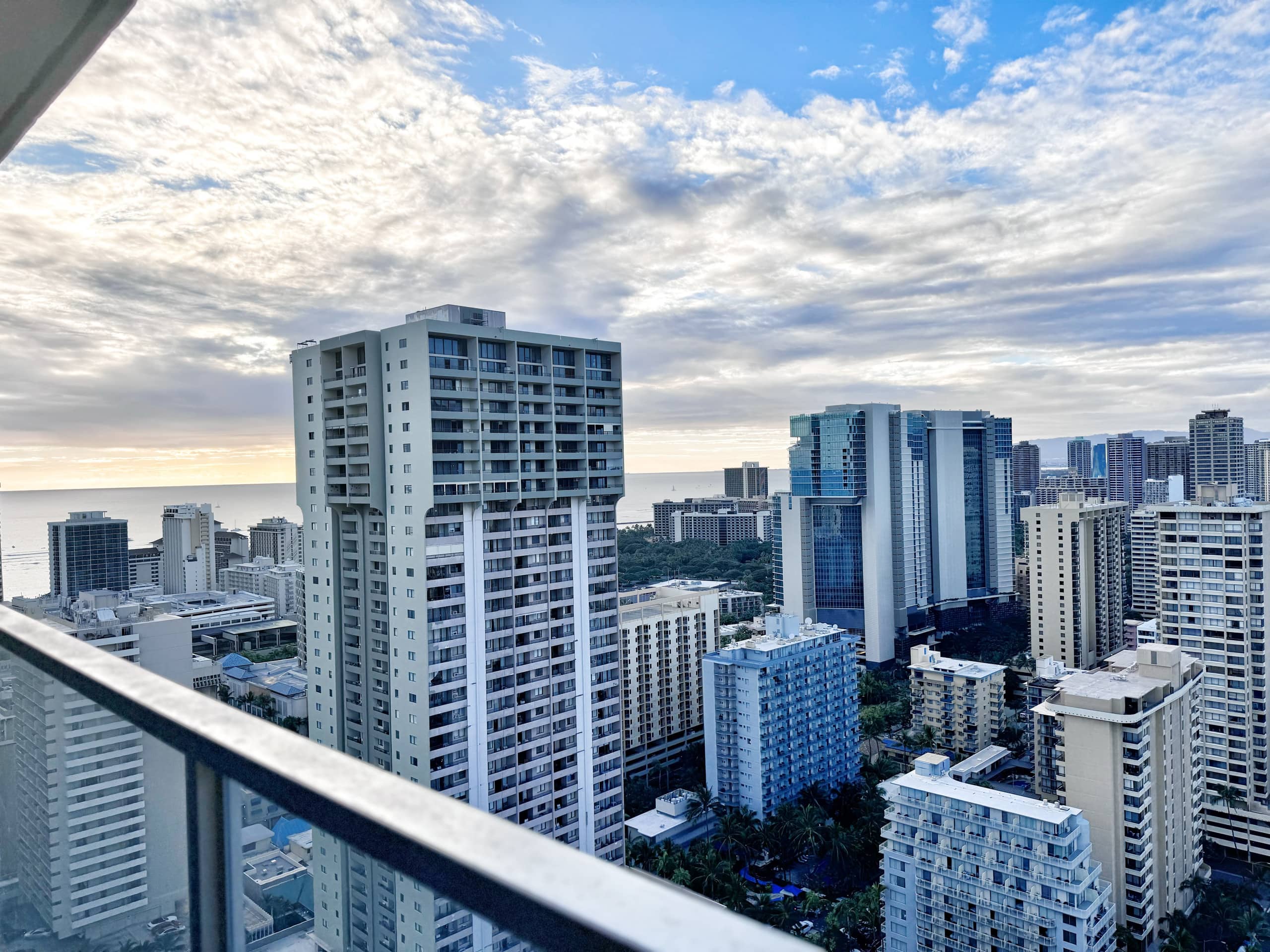 37F-Gorgeous High-FL Studio w/Ocean & City Views - Image 33