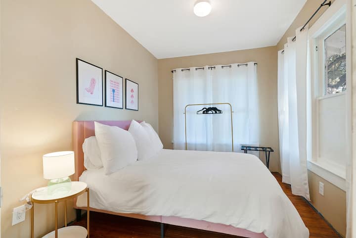 Rest on our cozy pink queen cowgirl themed bedroom