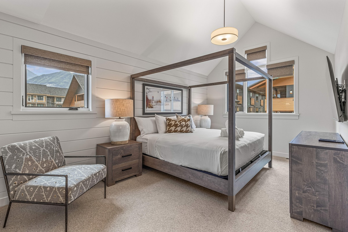 Spálňa 1 (3. poschodie) - manželská posteľ 